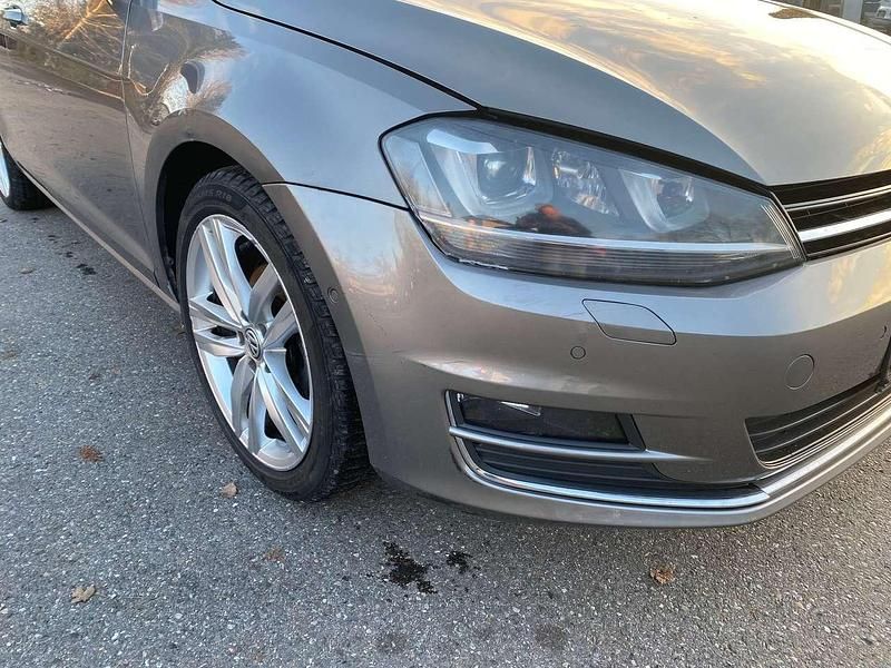 Gebraucht VW Golf VII 140 PS (102 kW) 2013 Grau Limousine