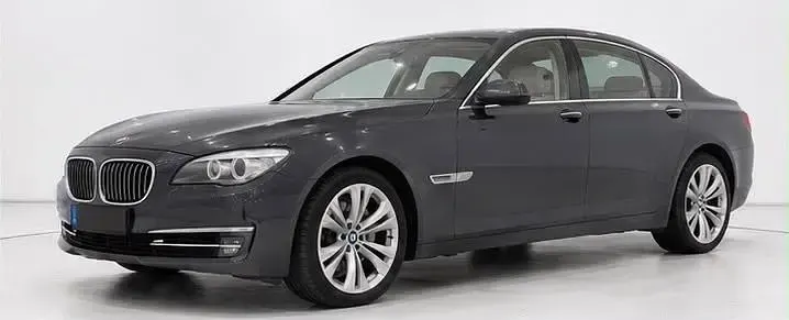 Gebraucht BMW 730 258 PS (189 kW) 2012 Schwarz Limousine
