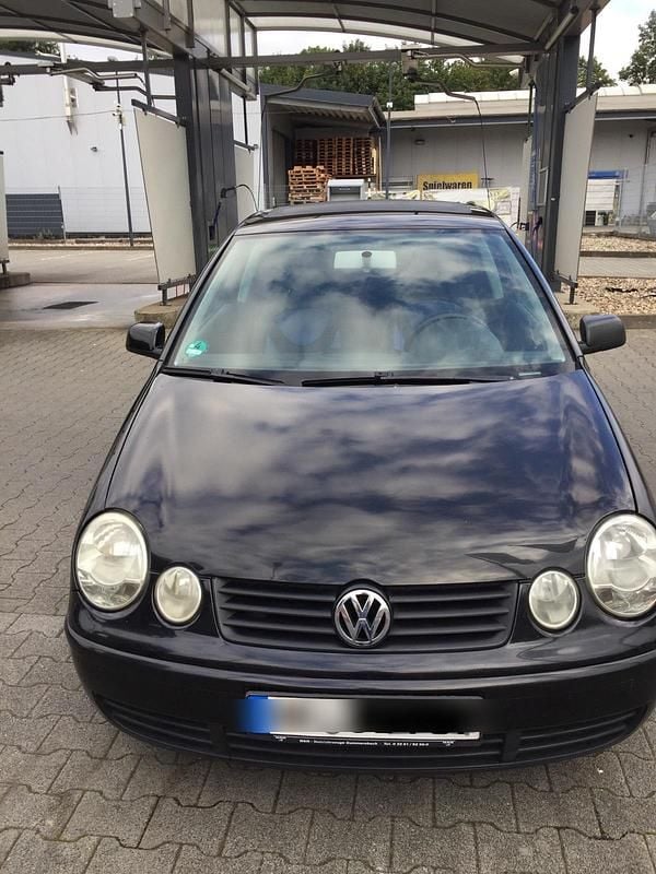 Schwarz Gebraucht 2003 VW Polo Kleinwagen | 549 € (Guter Preis) - Bild 1/4