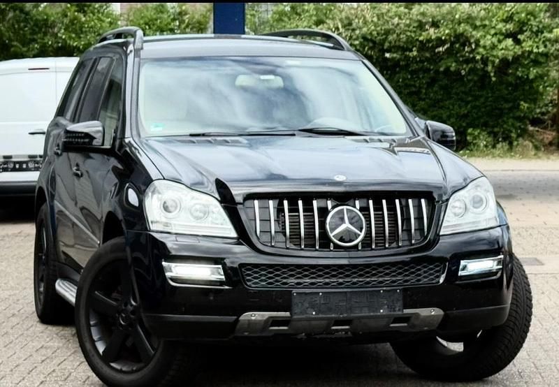 Schwarz Gebraucht 2007 Mercedes GL420 SUV | 9.900 € (Fairer Preis) - Bild 1/4