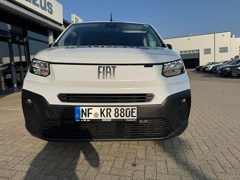 Gebraucht Fiat e-Doblò 100 kW (136 PS) 2025 Gelato weiß Van / Kleinbus