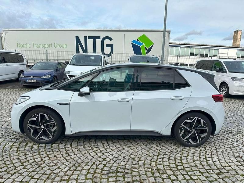 Gebraucht VW ID.3 Pro Performance 150 kW (204 PS) 2021 Weiß / schwarz Kleinwagen