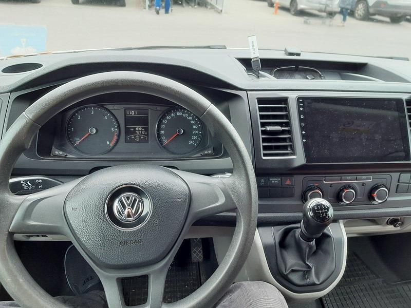 Gebraucht VW Transporter 150 PS (110 kW) 2018 Weiß Van