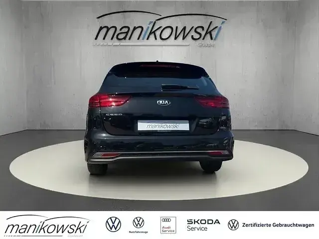 Gebraucht Kia Ceed Sportswagon 136 PS (100 kW) 2020 Schwarz Kombi