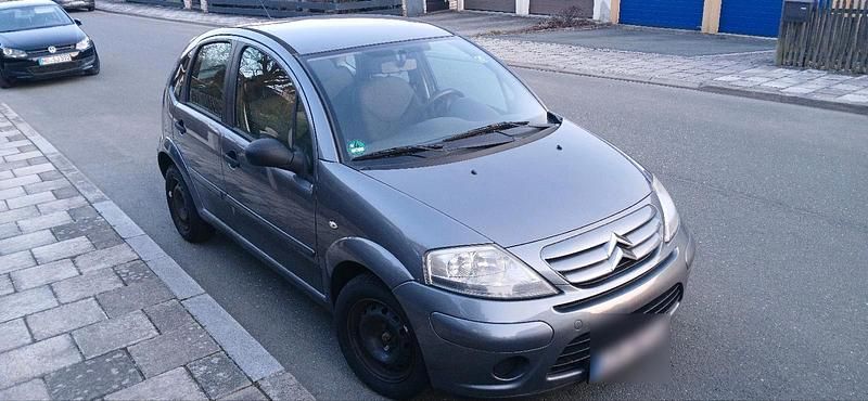 Gebraucht Citroën C3 68 PS (50 kW) 2010 Grau Kleinwagen