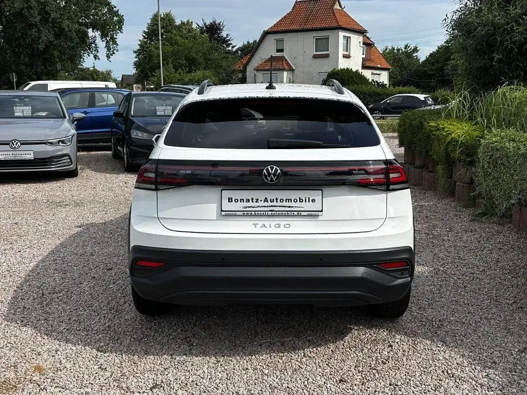 Gebraucht VW Taigo Move 110 PS (80 kW) 2023 Weiß SUV