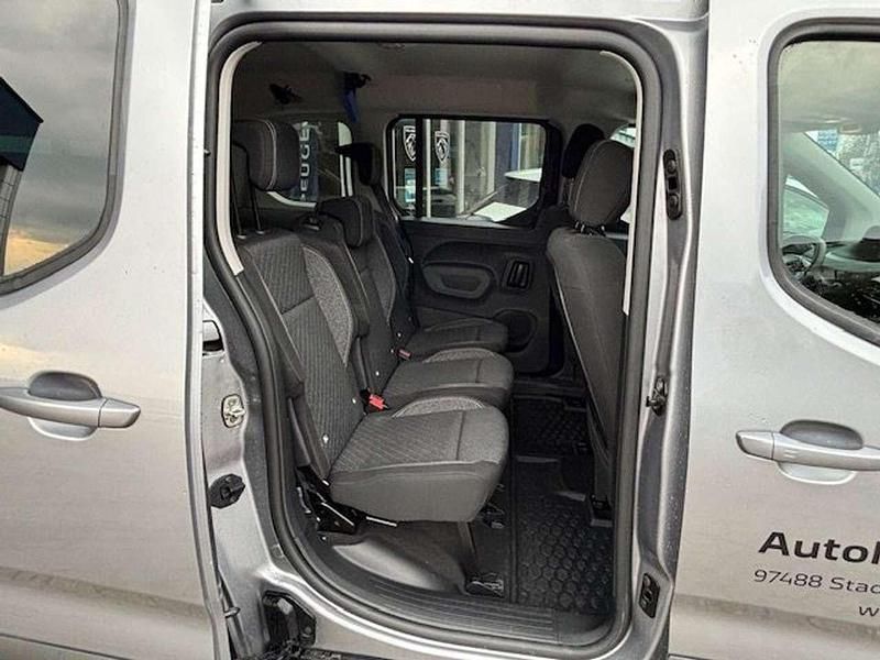 Gebraucht Peugeot Rifter Allure 110 PS (80 kW) 2024 Lack grau artense Van / Kleinbus