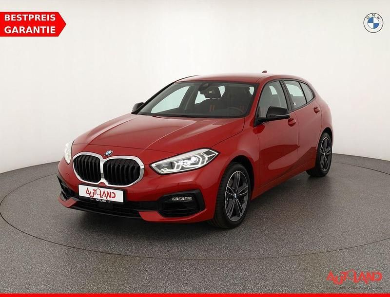 Rot Gebraucht 2020 BMW 118 Sport Line Kleinwagen | 21.490 € (Fairer Preis) - Bild 1/4