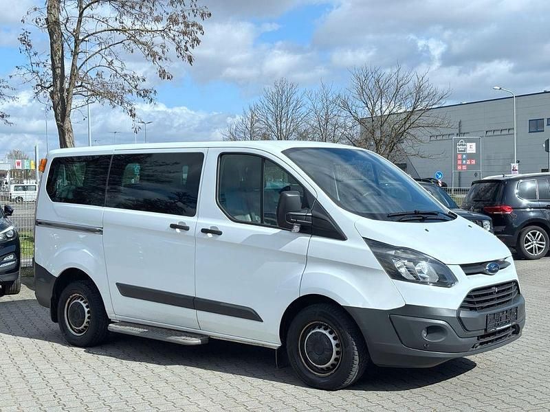 Gebraucht Ford Transit Custom 101 PS (74 kW) 2016 Frozen white Kombi