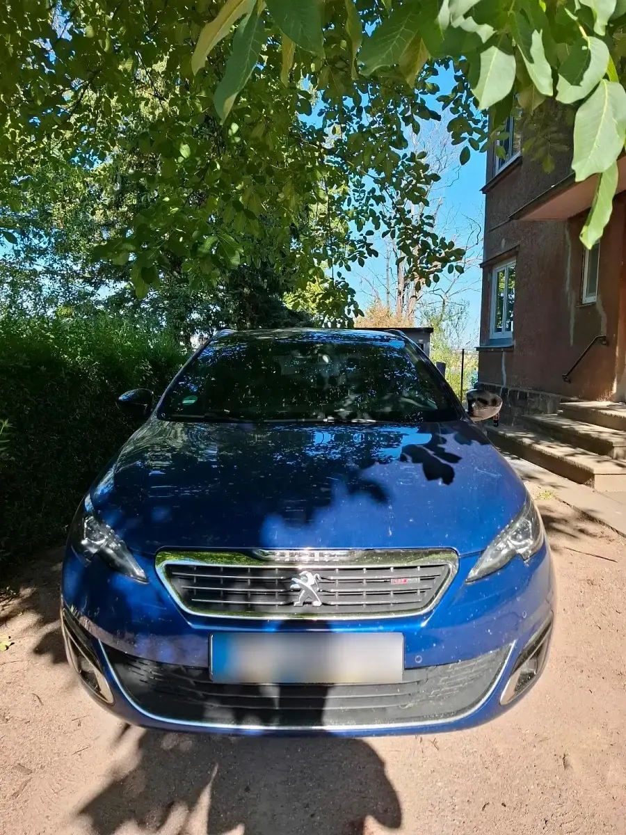Gebraucht Peugeot 308 GT-line 131 PS (96 kW) 2015 Blau Kombi