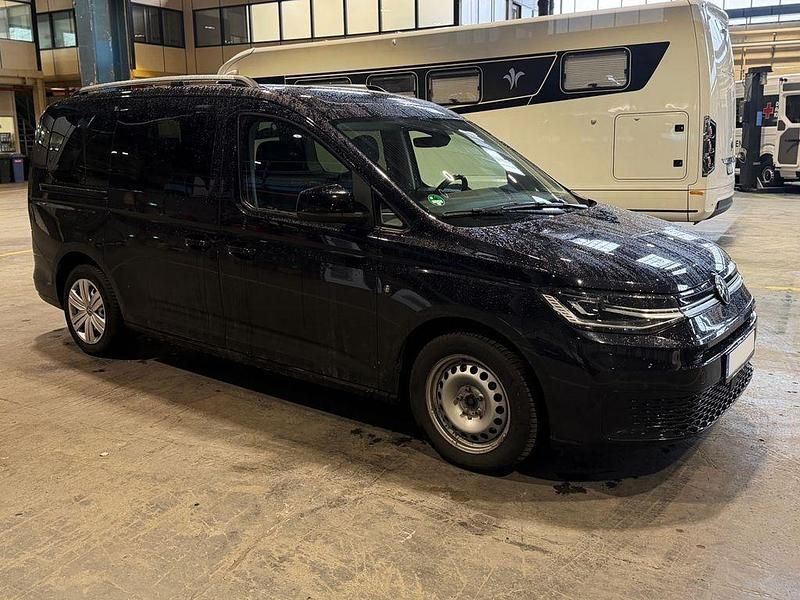 Gebraucht VW Caddy Maxi Move 122 PS (89 kW) 2021 Schwarz Van / Kleinbus