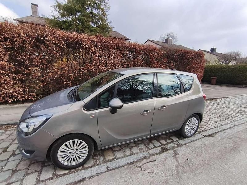 Gebraucht Opel Meriva 120 PS (88 kW) 2014 Braun Van / Kleinbus