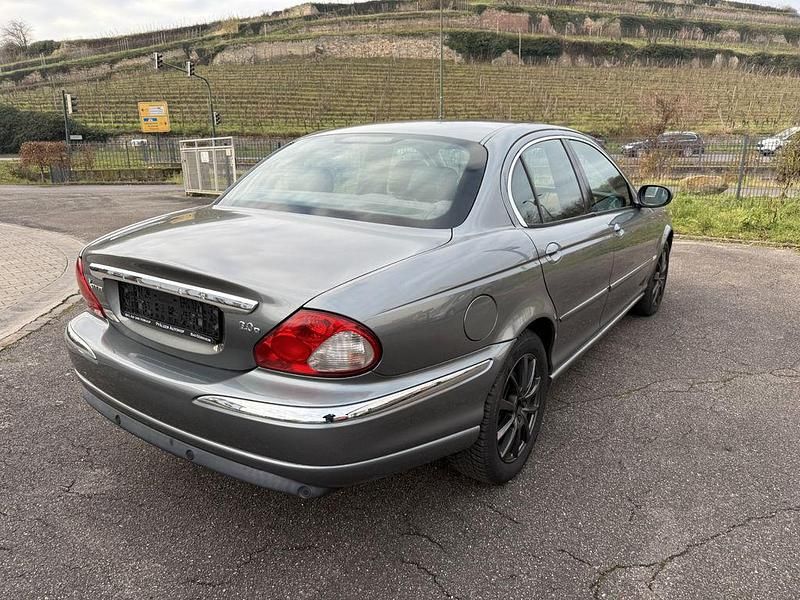 Gebraucht Jaguar X-type Executive 131 PS (96 kW) 2004 Grau Limousine