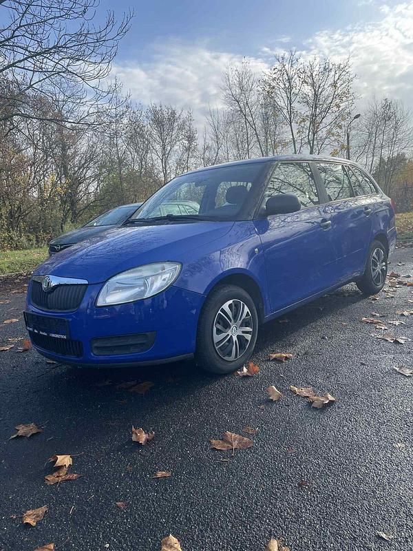 Blau Gebraucht 2009 Skoda Fabia Kombi | 1.680 € (Superpreis) - Bild 1/4