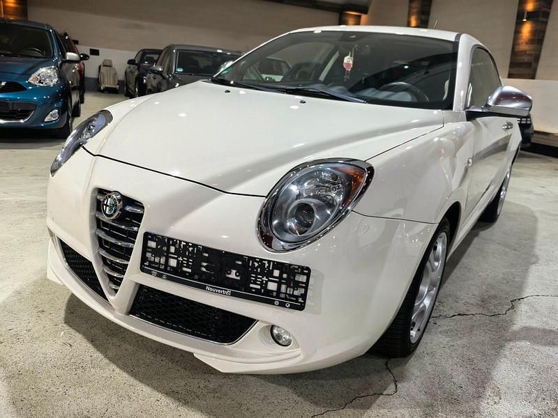 Gebraucht Alfa Romeo MiTo Turismo 105 PS (77 kW) 2015 Weiß Kleinwagen