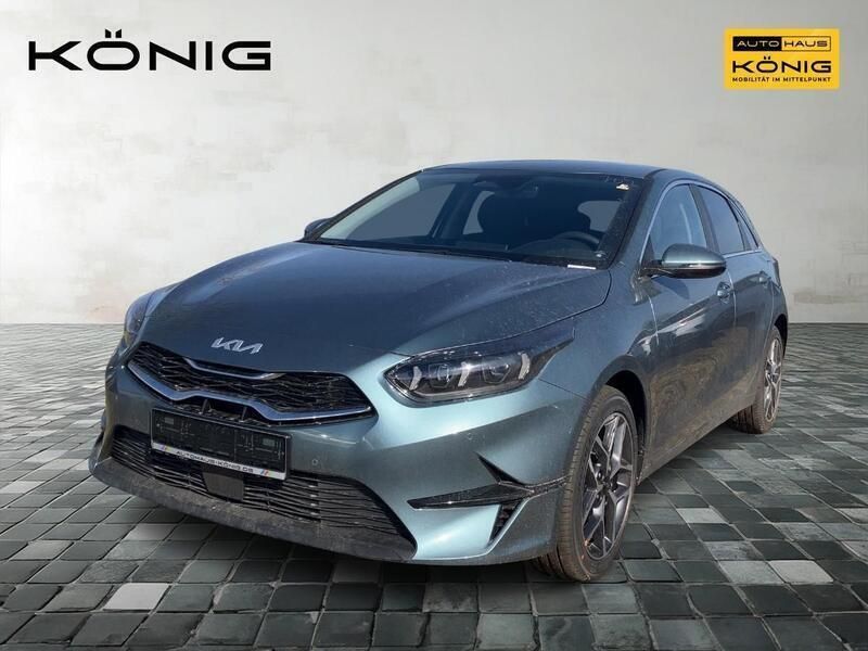 Grau Neu 2025 Kia Ceed 4 Limousine | 25.170 € (Guter Preis) - Bild 1/4