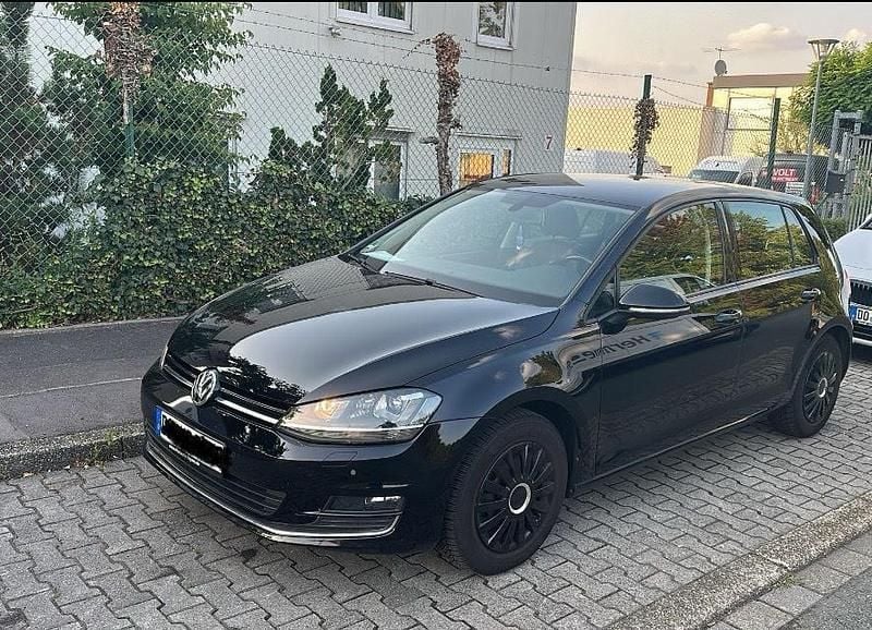 Schwarz Gebraucht 2016 VW Golf VII Kleinwagen | 11.500 € (Superpreis) - Bild 1/4