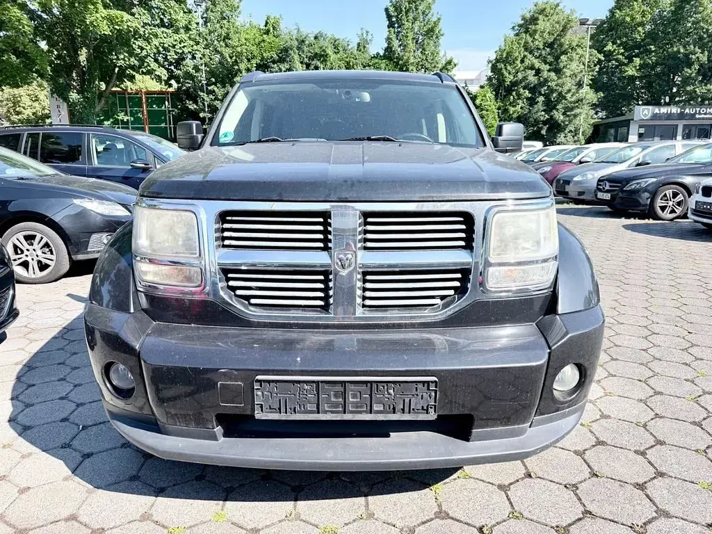 Gebraucht Dodge Nitro SXT 177 PS (130 kW) 2010 Schwarz SUV