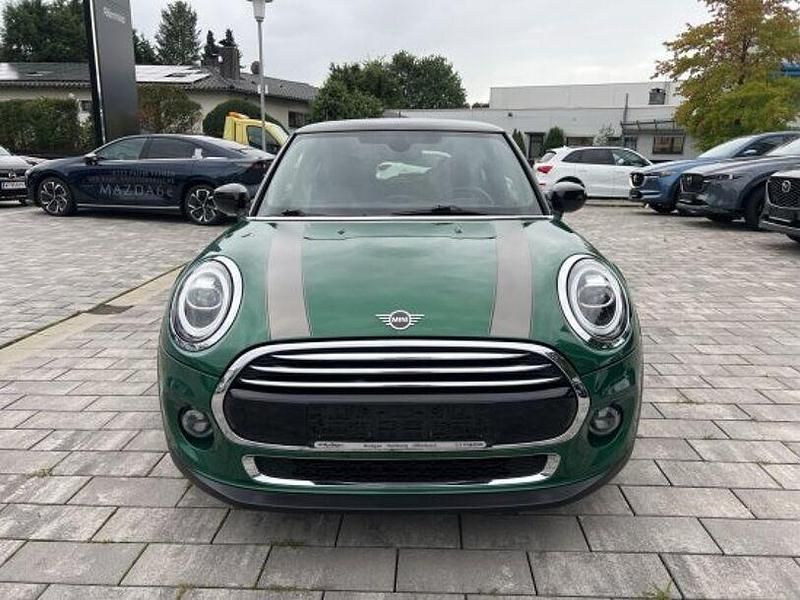 British racing green iv metallic (metallic) Gebraucht 2020 Mini Cooper Chili Kleinwagen | 18.190 € (Fairer Preis) - Bild 1/4