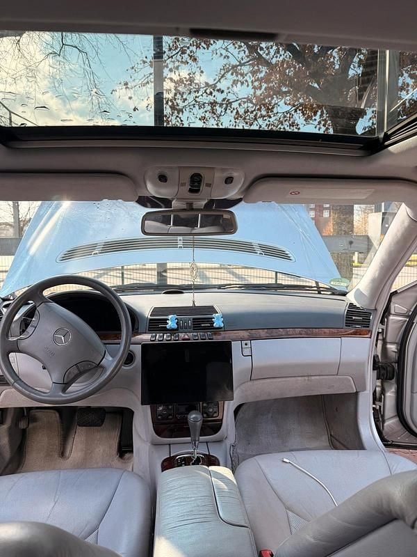 Gebraucht Mercedes S320 270 PS (198 kW) 2000 Silber Limousine