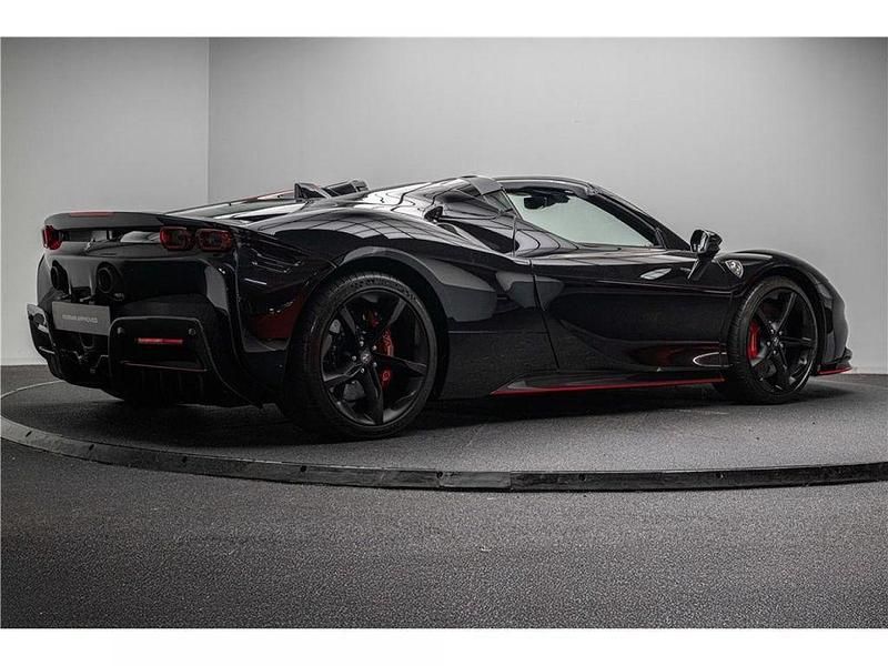 Gebraucht Ferrari SF90 2022 Schwarz Cabrio