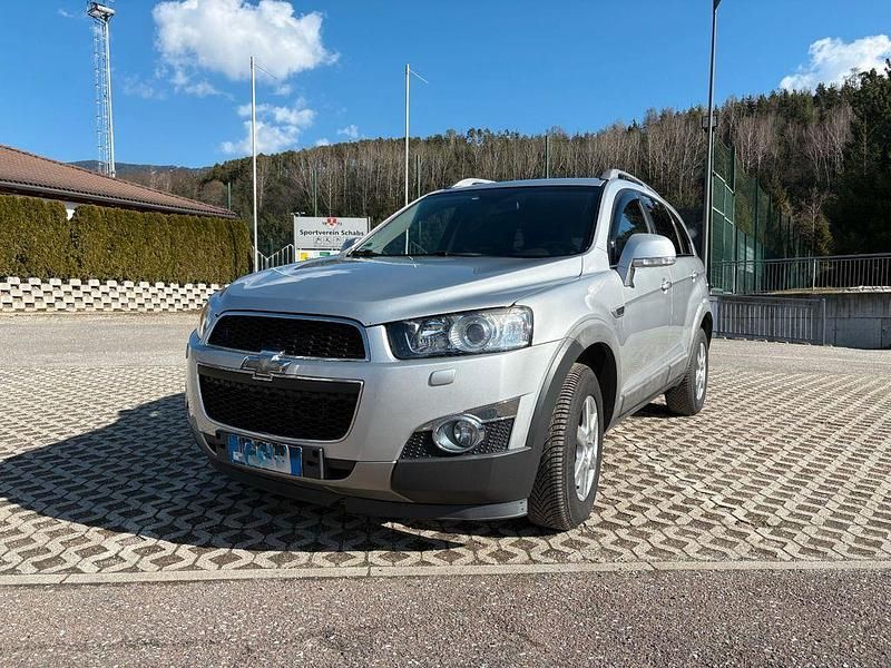 Gebraucht Chevrolet Captiva 184 PS (135 kW) 2012 Silber SUV