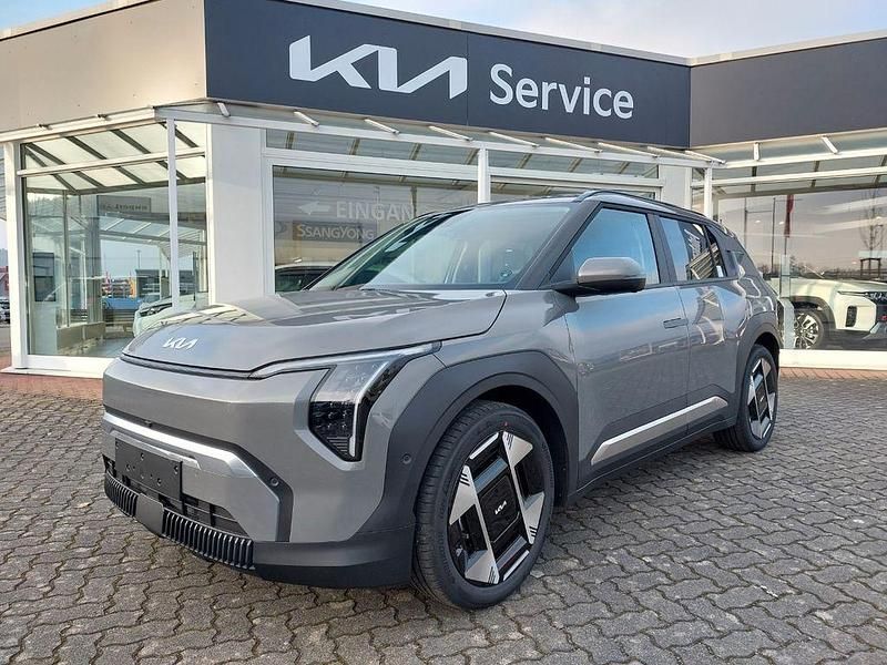 Grau Gebraucht 2025 Kia EV3 SUV | 36.800 € (Fairer Preis) - Bild 1/4