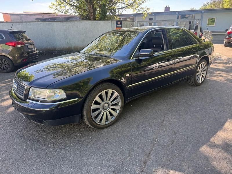 Second-hand Audi A8 224 CP (164 kW) 2000 Negru Berlinǎ