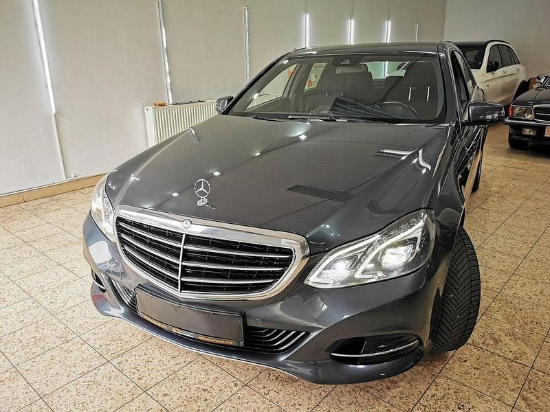Gebraucht Mercedes E400 333 PS (244 kW) 2013 Grau Limousine