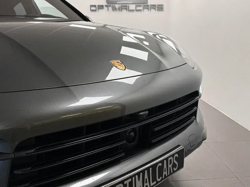 Gebraucht Porsche Cayenne E-Hybrid Coupe 462 PS (339 kW) 2021 Grau SUV