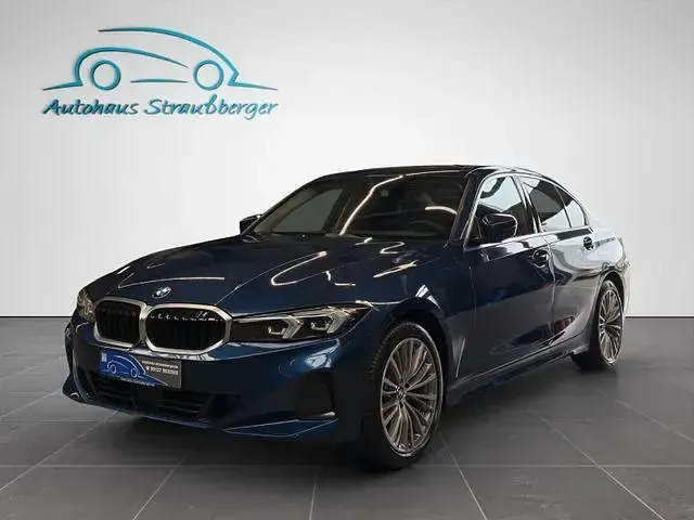 Gebraucht BMW 320 Shadowline 190 PS (139 kW) 2024 Blaukeine angabe Limousine