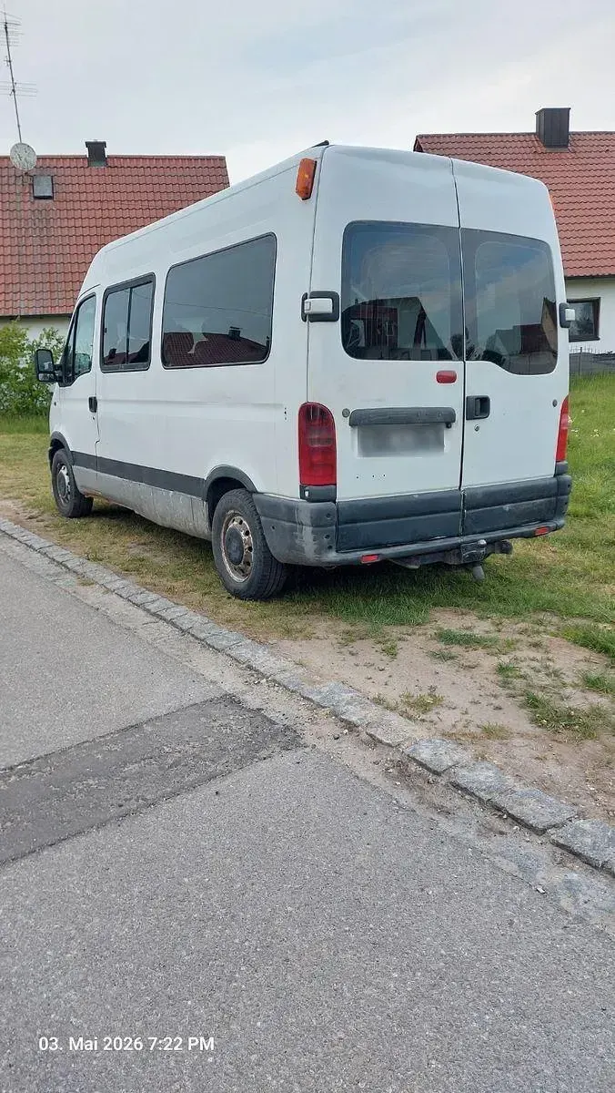 Używany Renault Master 90 KM (66 kW) 2003 Biały Minivan