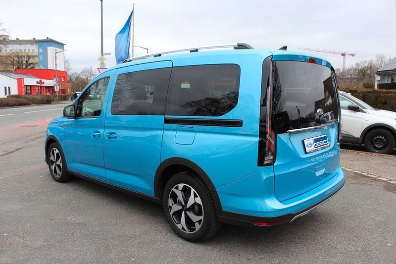 Gebraucht Ford Tourneo Active 150 PS (110 kW) 2025 Boundlessblue metallic Van / Kleinbus