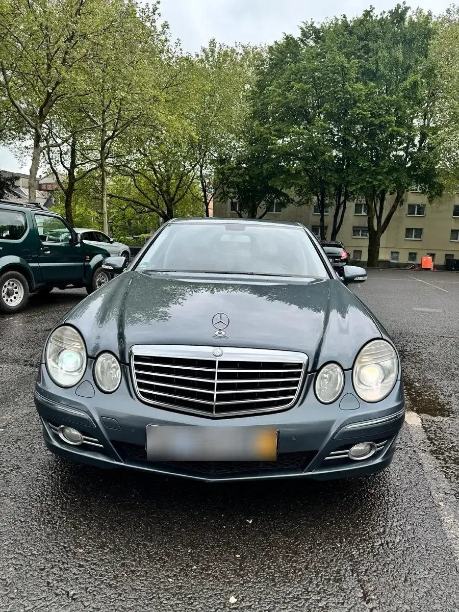 Brugt Mercedes E320 224 HK (164 kW) 2007 Brun Sedan