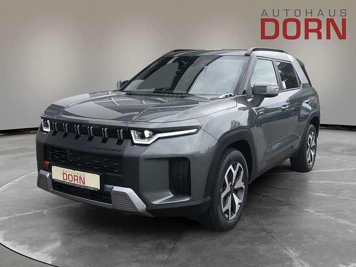 Forest green Neu 2025 Ssangyong Torres SUV | 33.390 € - Bild 1/4