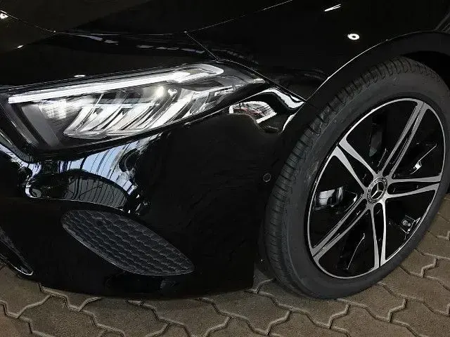 Gebraucht Mercedes A200 163 PS (119 kW) 2026