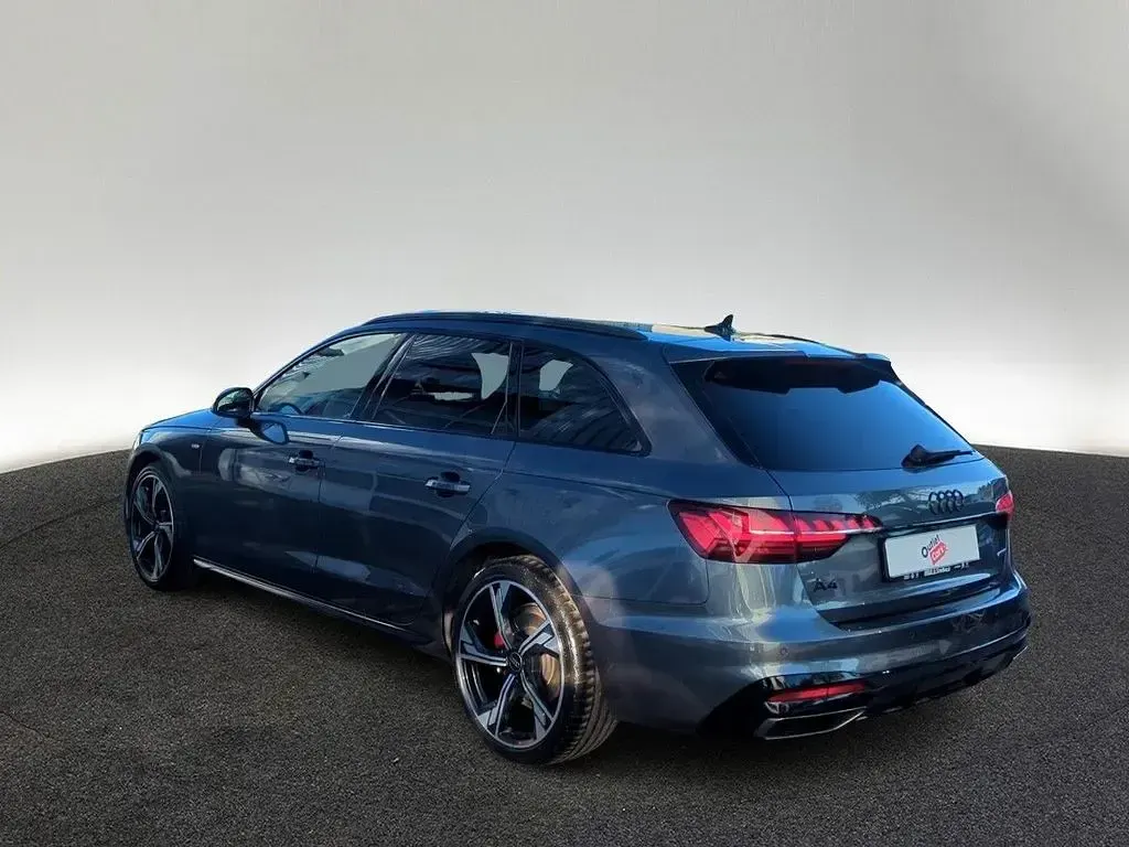 Gebraucht Audi A4 Competition 204 PS (150 kW) 2024 Grau Kombi