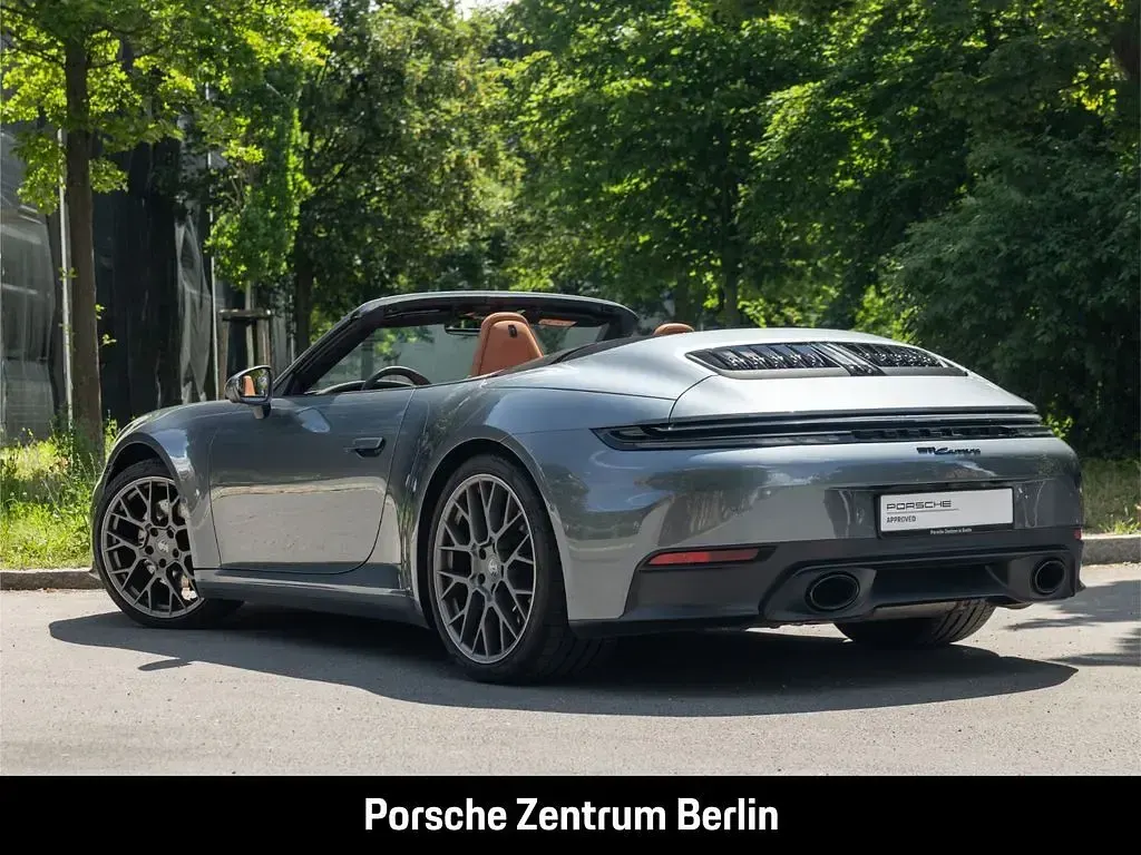 Gebraucht Porsche 911 Carrera Cabriolet 394 PS (289 kW) 2025 Grau Cabrio