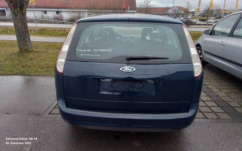 Gebraucht Ford Focus Style 101 PS (74 kW) 2009 Blau Kombi