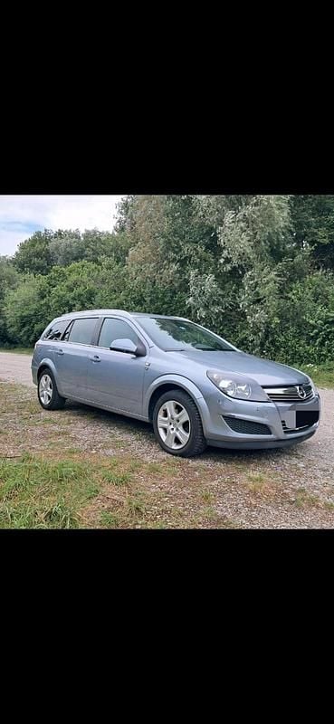 Gebraucht 2010 Opel Astra Kombi | 1.999 € (Superpreis) - Bild 1/4