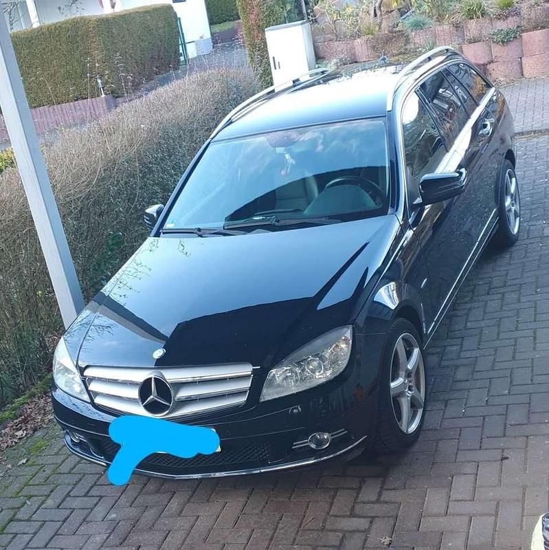 Schwarz Gebraucht 2009 Mercedes C200 Avantgarde Kombi | 3.333 € (Superpreis) - Bild 1/1