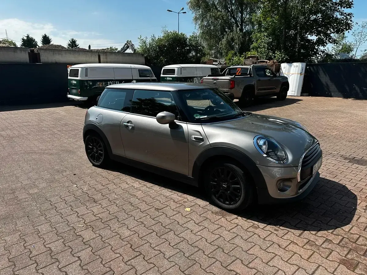 Gebraucht Mini ONE 102 PS (75 kW) 2020 Grau Kleinwagen