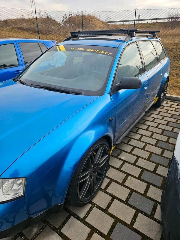 Second-hand Audi S6 350 CP (257 kW) 2001 Albastru Break