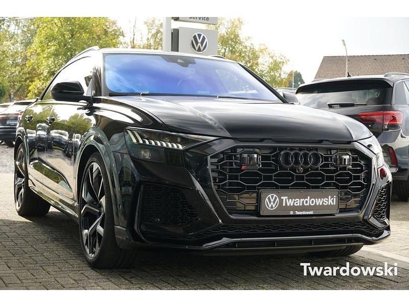 Mythosschwarz metallic Gebraucht 2023 Audi RS Q8 Sport SUV | 111.990 € (Superpreis) - Bild 1/4