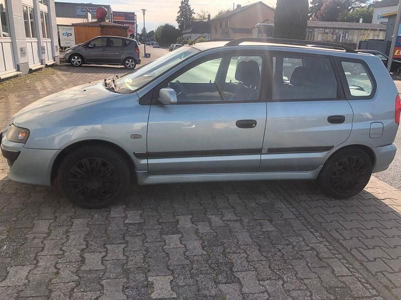 Gebraucht Mitsubishi Space Star Motion 98 PS (72 kW) 2003 Silber Van / Kleinbus