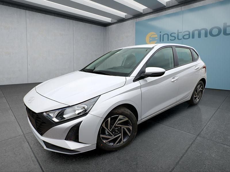 Grau Neu 2025 Hyundai i20 Select Kleinwagen | 20.099 € (Fairer Preis) - Bild 1/4