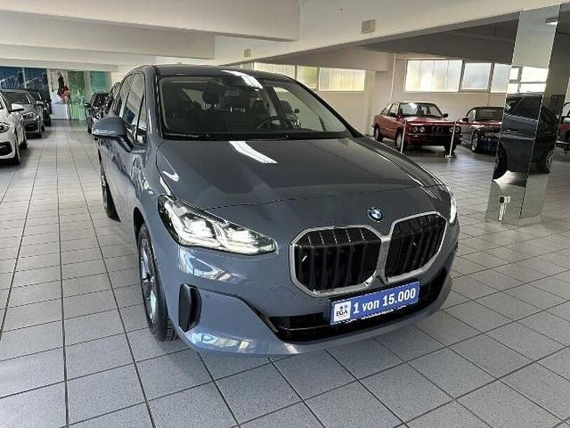 Gebraucht BMW 218 Active Tourer Performance 136 PS (100 kW) 2024 Grau Van / Kleinbus