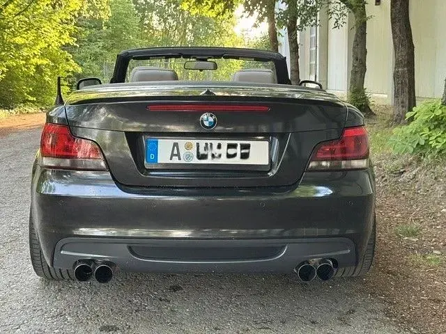 Gebraucht BMW 135 Cabriolet Performance 306 PS (225 kW) 2010 Grau Cabrio