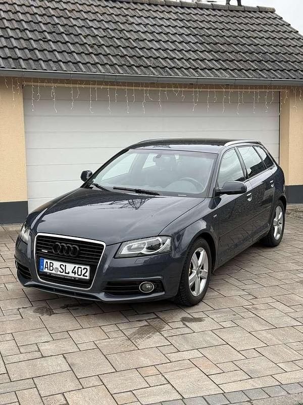 Gebraucht Audi A3 S-Line 200 PS (147 kW) 2012 Grau Kleinwagen
