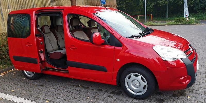 Rot Gebraucht 2012 Citroën Berlingo Van / Kleinbus | 3.999 € (Superpreis) - Bild 1/4